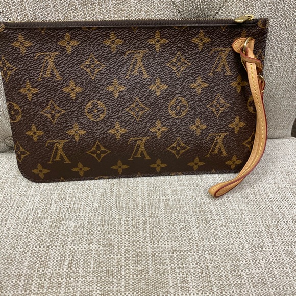 Louis Vuitton pouchette - Picture 5 of 5